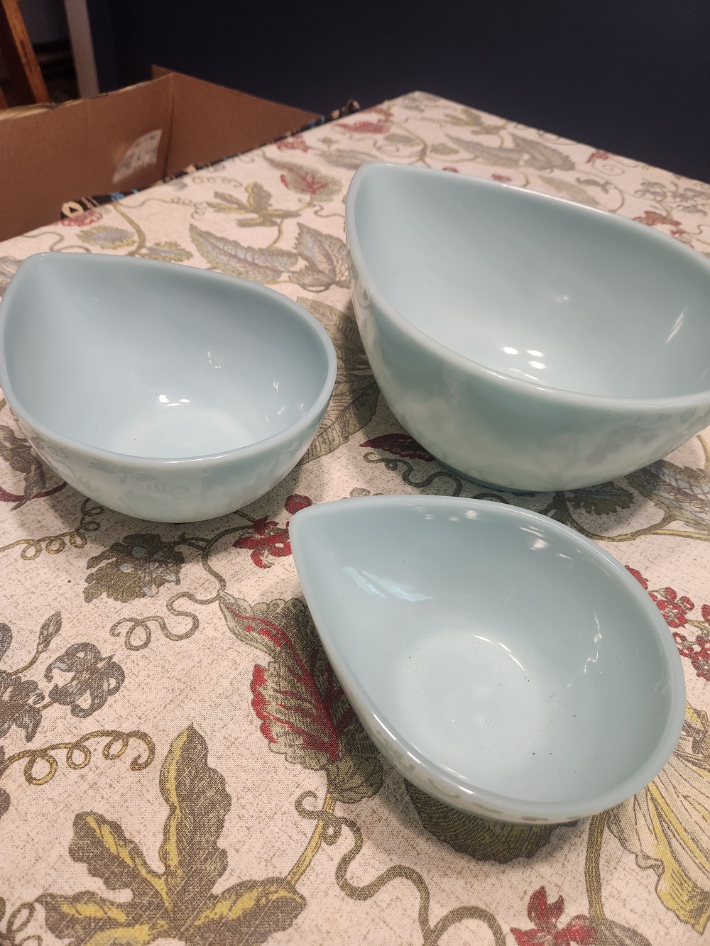 Light Blue Teardrop Nesting Bowls - Set of 3 - Picture 5 of 5